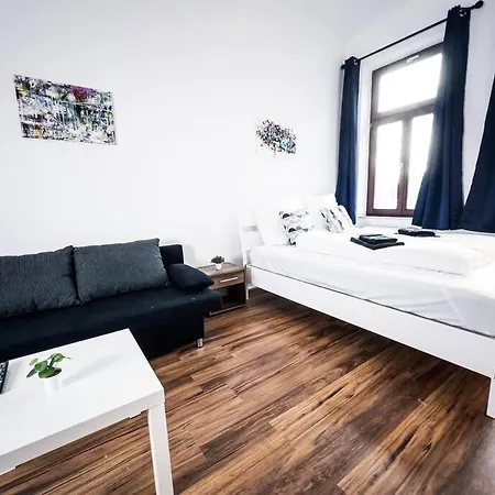 • 3 Bedroom Apt. Close To The Arena And Stadium *up To 8 People* Apartment Leipzig